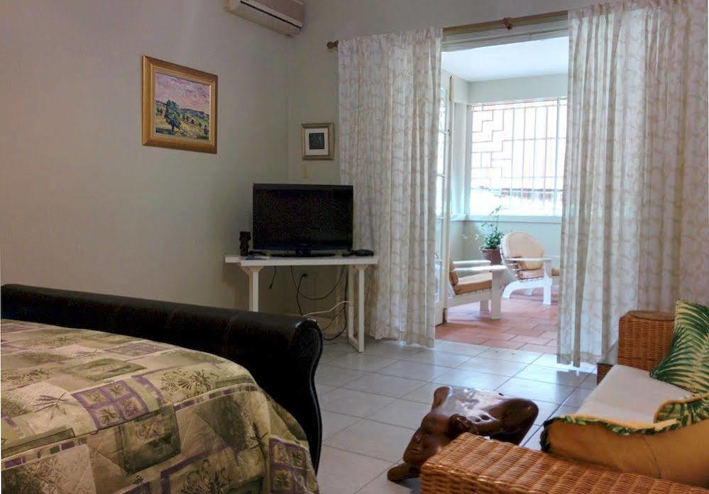 Chester Avenue Guest House Kingston Ngoại thất bức ảnh